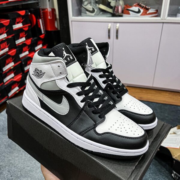 Nike Air Jordan 1 Mid White Shadow Like Auth